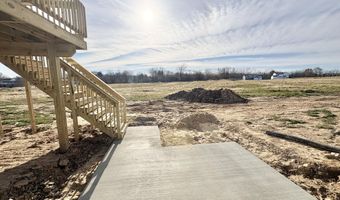 8318 Kettle Hill Ct SE, Alto, MI 49302