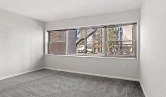 33 CANTERBURY Sq 302, Alexandria, VA 22304