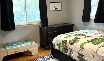 107 E 13 St, Atlantic, IA 50022