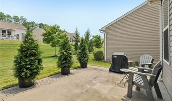523 Arbor Ln, Copley, OH 44321
