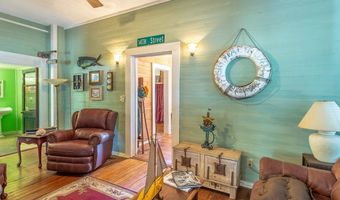 100 14th St, Apalachicola, FL 32320