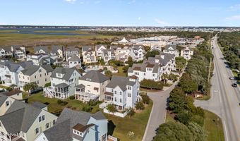 101 Bay Ridge Dr, Atlantic Beach, NC 28512