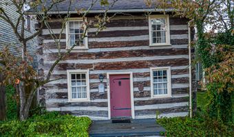 303 E Main St, Abingdon, VA 24210