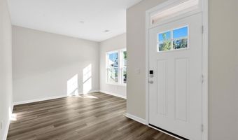 127 Hunter Ridge Dr, Boiling Springs, SC 29316