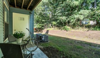 109 Dundee Ct, Aberdeen, NJ 07747