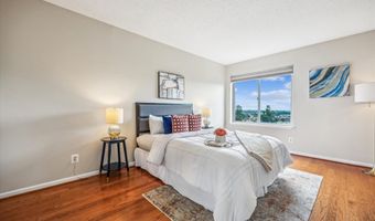 5800 NICHOLSON Ln 1-908, Rockville, MD 20852