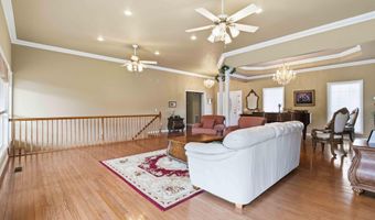 136 Riverview Dr, Anderson, MO 64831
