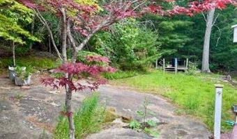 81 Sherwood Valley Ln, Coventry, RI 02816