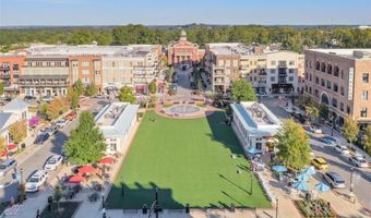 142 Brindle Ln, Alpharetta, GA 30009