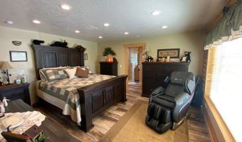 95 AUBURN FOREST Rd, Auburn, WY 83111