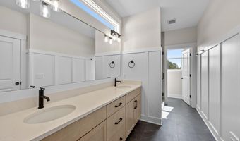 7106 Kettle Dale Ave SE, Alto, MI 49302