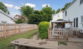 418 Darrow St, Albion, MI 49224