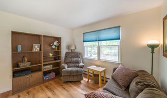 5 Acorn, Cape May Court House, NJ 08210