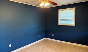 324 CHINCHILLA Dr, Arabi, LA 70032