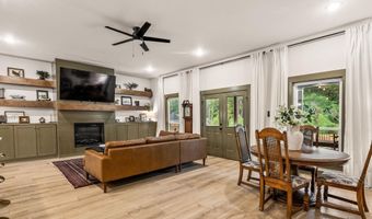 202 Michelle Dr, Beebe, AR 72012