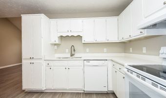 1635 River Glen Rd, Auburn, GA 30011