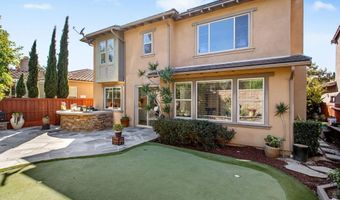 3749 Arapaho Pl, Carlsbad, CA 92010