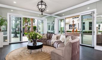 870 Fallen Leaf Rd, Arcadia, CA 91006
