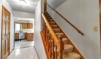25 Fifth Ave, Amherst, NY 14221
