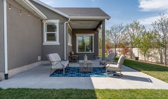 1332 W SALMON CADDIS Dr, Bluffdale, UT 84065