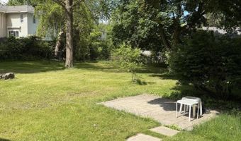 143 Sand Creek Rd, Albany, NY 12205