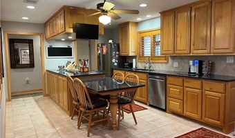 1504 Morningside Dr, Alice, TX 78332