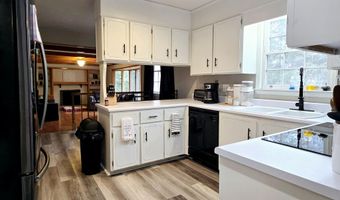 37 Sweetwater Ln, Barnwell, SC 29812