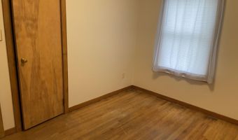 808 SE 10th Ave, Aberdeen, SD 57401