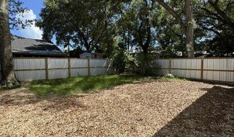 216 15th St, Apalachicola, FL 32320