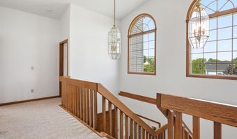 1657 Wake Robin Ct, Ann Arbor, MI 48103