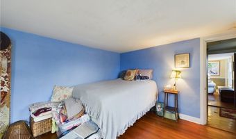 787 Willett Ave, East Providence, RI 02915