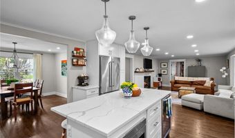 7 Lee Rd, Barrington, RI 02806