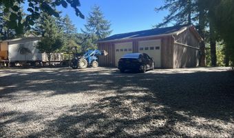 17301 Canyon Dr, Brookings, OR 97415