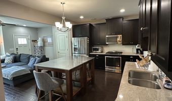 882 Westmoreland Cir NW, Atlanta, GA 30318