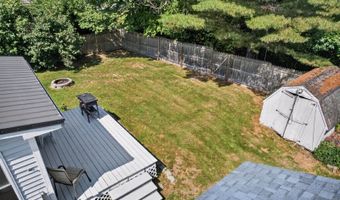 61 Sunny Hollow Pl, Bangor, ME 04401
