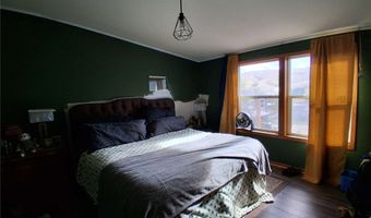 121 N 1st St, Bearcreek, MT 59007