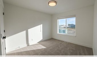 564 Curlew Dr, Ammon, ID 83401