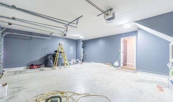 2716 Lake Park Rdg E, Acworth, GA 30101