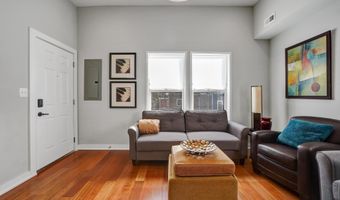 4106 GAULT Pl NE 5, Washington, DC 20019