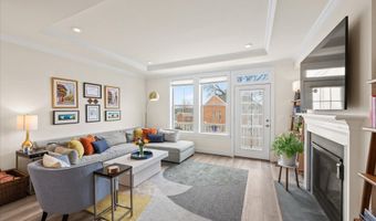 2236 S GLEBE Rd, Arlington, VA 22206