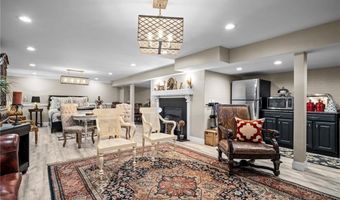 470 Sylvan Ct, North Kingstown, RI 02874