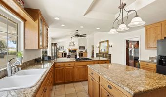 10525 Burned Oak Ln, Escondido, CA 92026