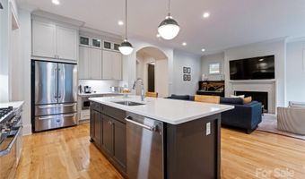 1614 Chatham Ave, Charlotte, NC 28205