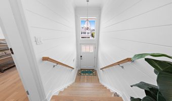 118 DOLPHIN Ave, Beach Haven, NJ 08008