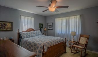 2009 Washington Ave, Baxter Springs, KS 66713