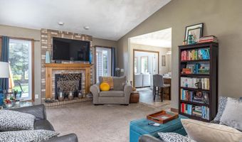 W3042 JUST ABOUT Lane, Appleton, WI 54915