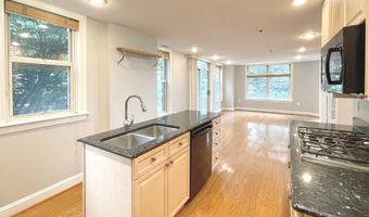 1555 N COLONIAL Ter 600, Arlington, VA 22209