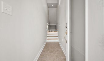 10900 HOLYSTONE Ln 503, Berlin, MD 21811