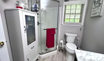 495 Fairview St, Bennington, VT 05201