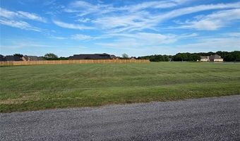 Lucca Lane, Ardmore, OK 73401
